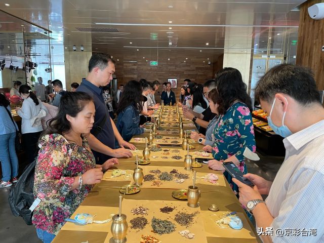 f8fa8ae9fbe0498eba32ff1328ae38ee~noop